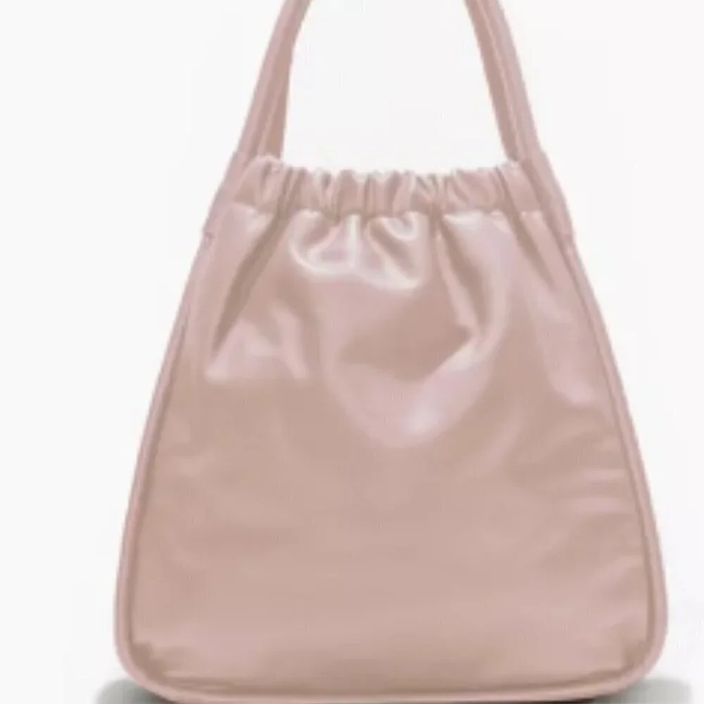 Lulu Dharma Gathered Tote pink